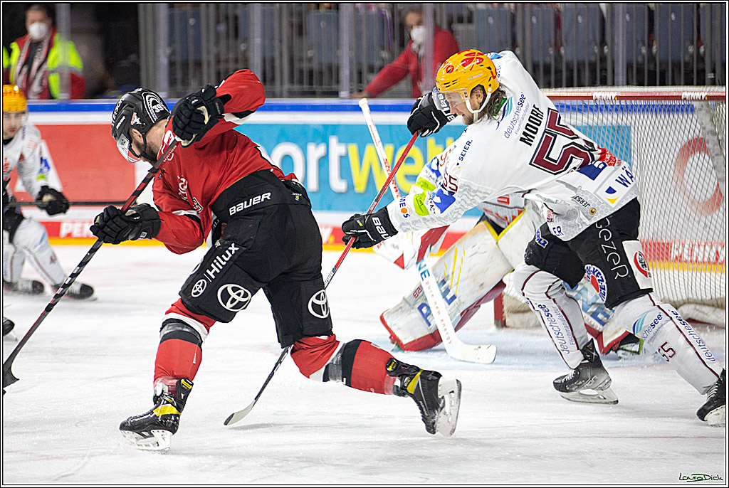 PENNY DEL; Koelner Haie- Fischtown Pinguins; Koeln, 03.01.2022
